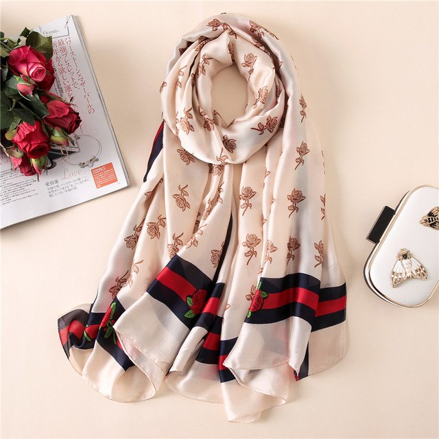 Women's Fashion Silk Scarf Little Bee Printed Scarves High Quality Beach Long Shawls Wraps Femme Foulard 2018 Summer Bandana