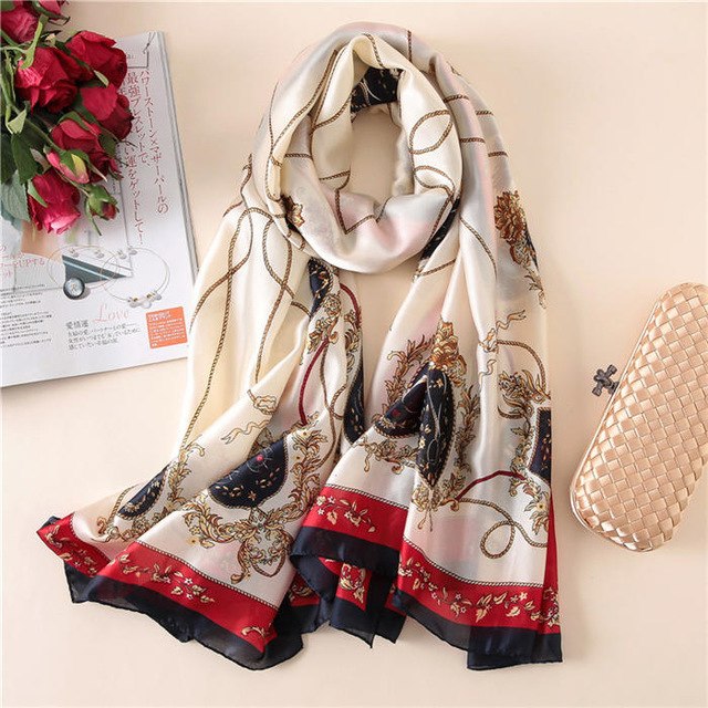 Women's Fashion Silk Scarf Little Bee Printed Scarves High Quality Beach Long Shawls Wraps Femme Foulard 2018 Summer Bandana